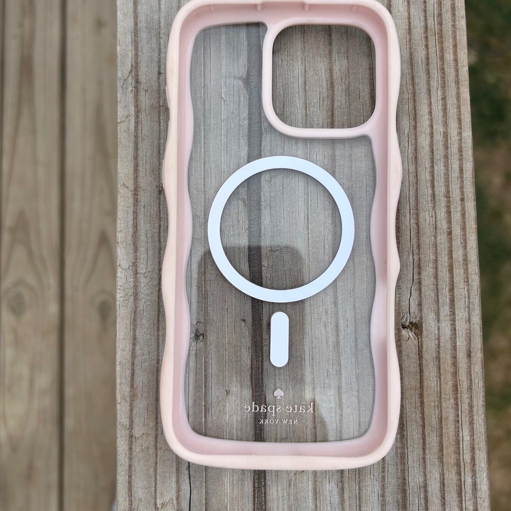 Kate Spade IPhone 14 Pro Max Wavy Bumper MagSafe iPhone Case Pink Clear